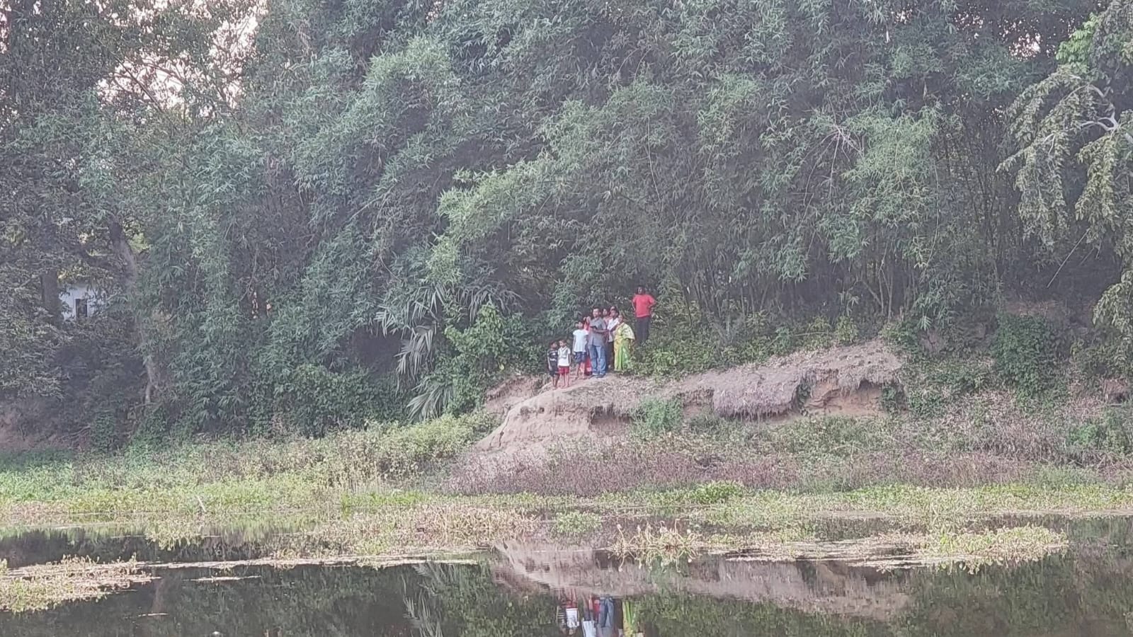 সাতক্ষীরা সীমান্তে বিএসএফের পুশইনের চেষ্টা
